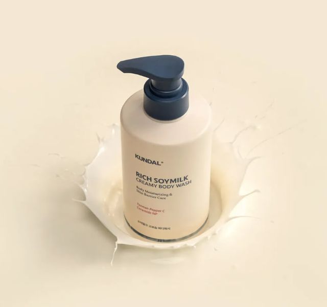 Гель для душу зволожуючий "Ніжна Ваніль" Kundal Rich Soymilk Creamy Body Wash Mellow Vanilla 500ml 2323333 фото